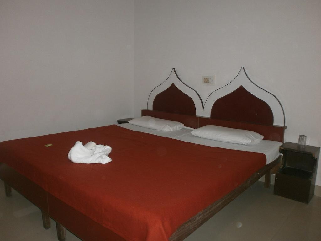 Hotel Safari อัครา ห้อง รูปภาพ